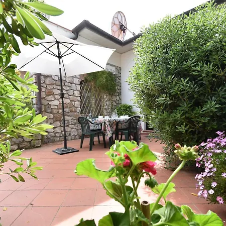 Apartman Serenity - 2 Posti Auto - In E In Centro