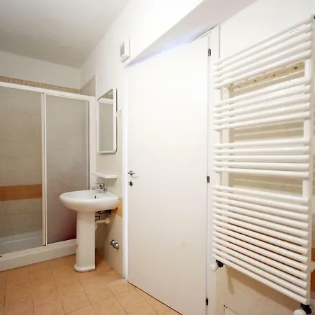 Apartman Serenity - 2 Posti Auto - In E In Centro