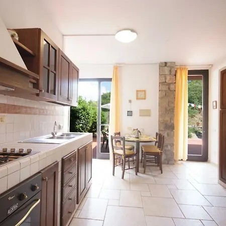 Serenity - 2 Posti Auto - In E In Centro Apartment